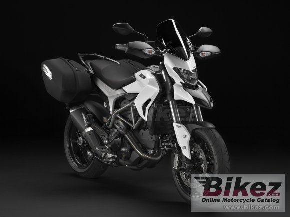 2013 Ducati Hyperstrada photo